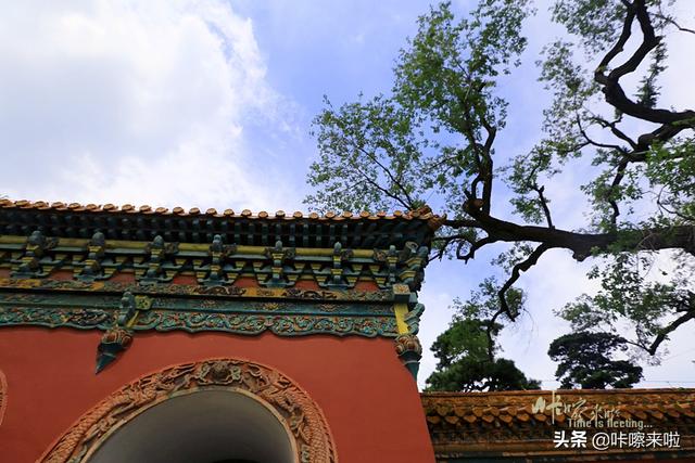 清福陵里有座月牙城，它的照壁隐喻了大清皇帝的命运，是真的吗？