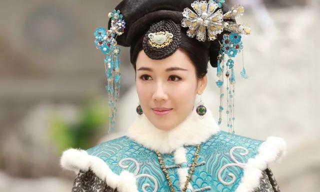 清朝的原配皇后中，只有她的儿子当上了皇帝，还是情敌亲口举荐的